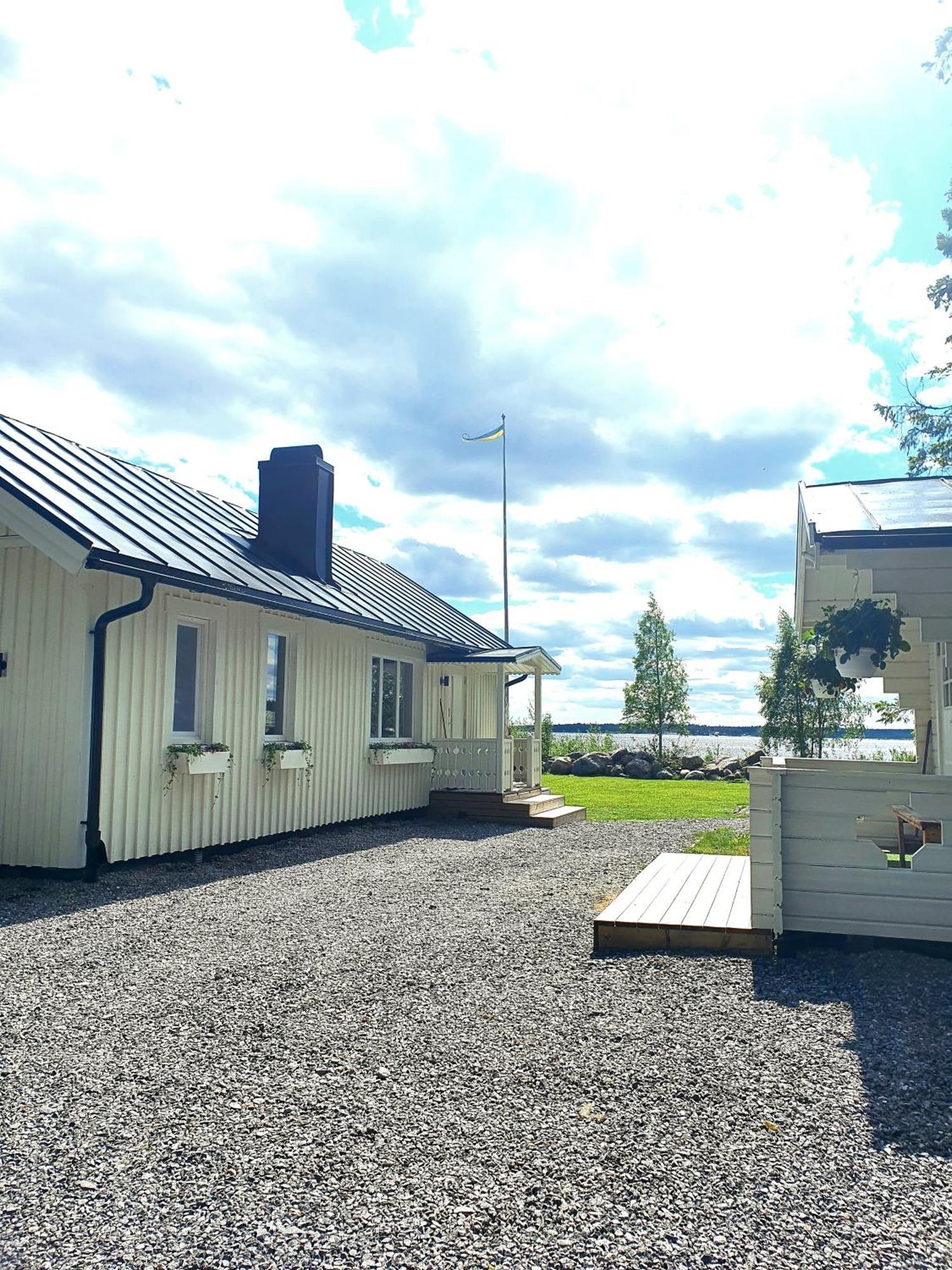 Stuga Med Havsutsikt Robertsfors Экстерьер фото